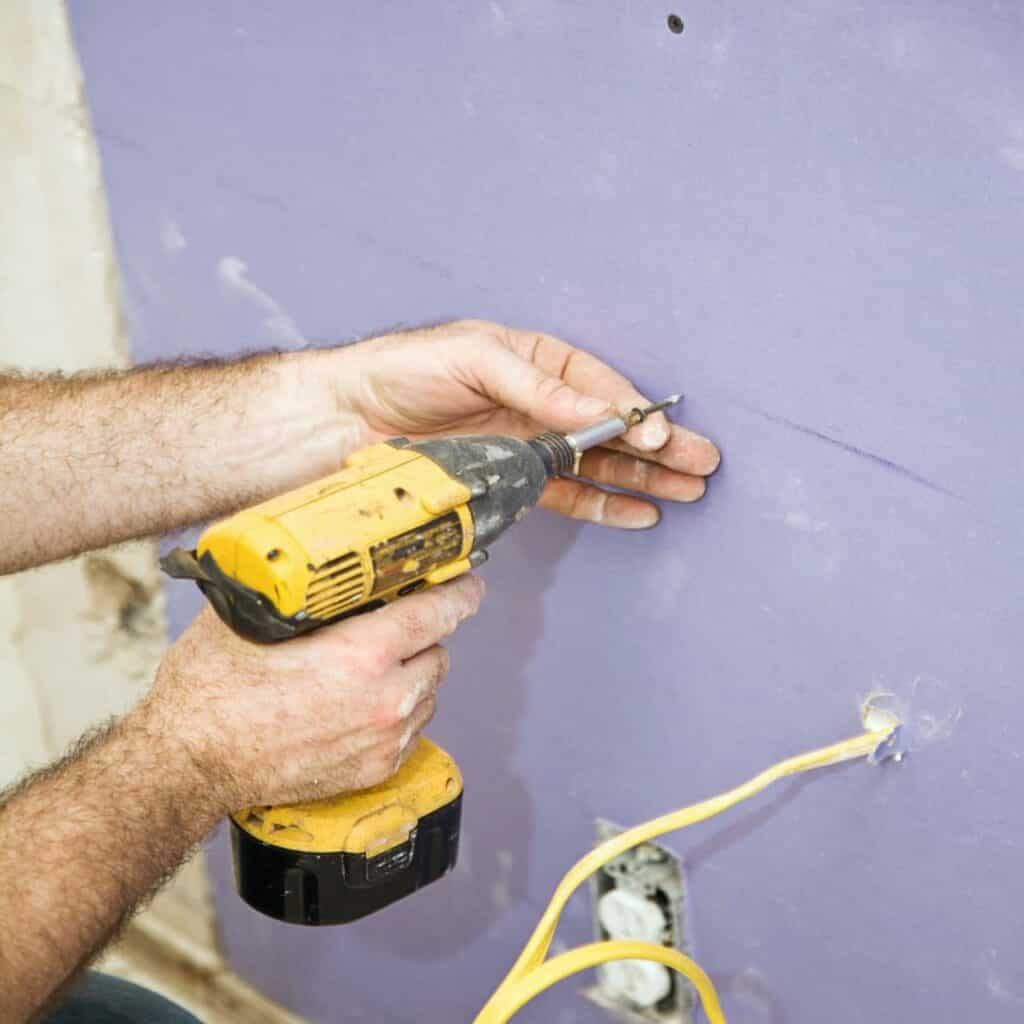 Can Drywall Screws Go Into Studs? Tips from Handyman